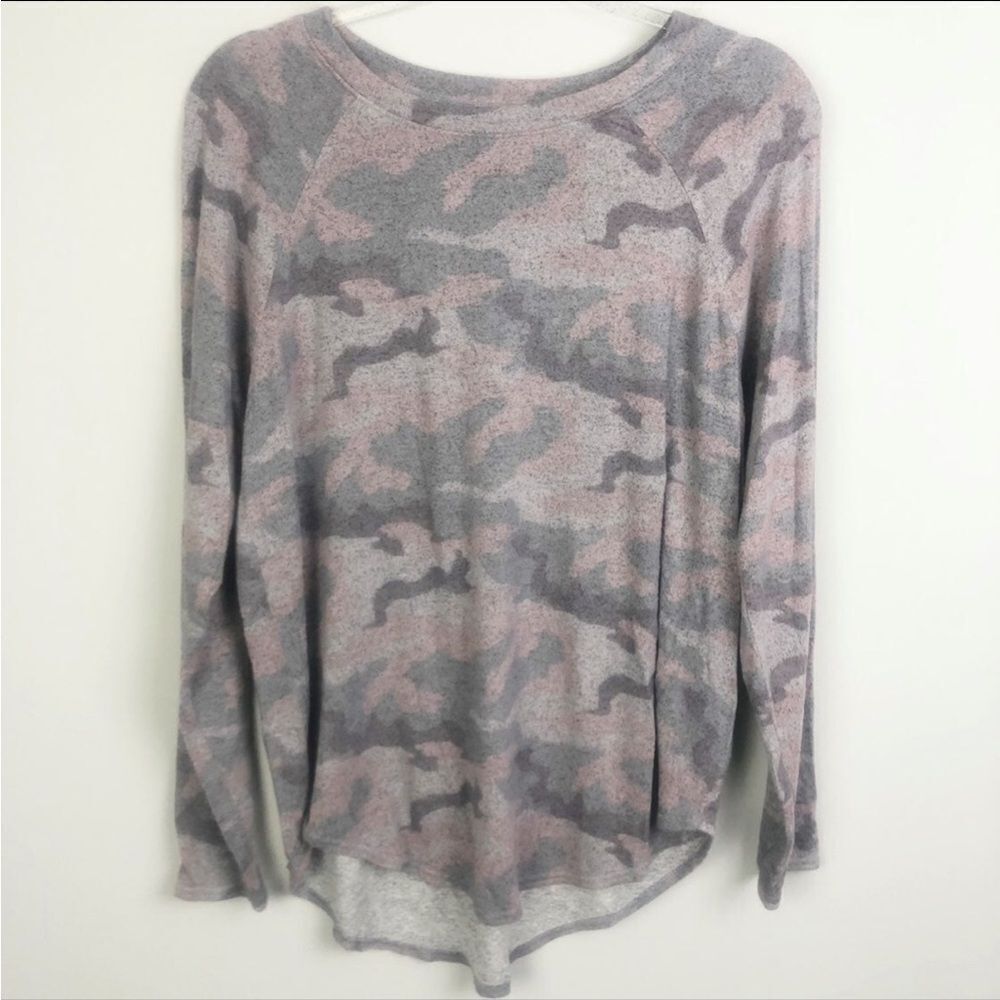 AMERICAN EAGLE | Soft & Sexy Plush Camo Top Long Sleeve Gray Pink Women’s Medium